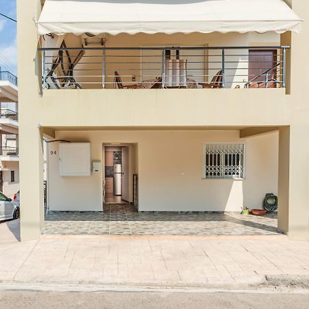 Kalamata Lime Studio - Cozy Gem With Private Parking ภายนอก รูปภาพ