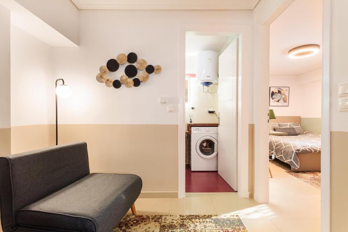 Kalamata Lime Studio - Cozy Gem With Private Parking ภายนอก รูปภาพ